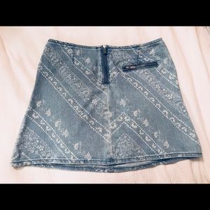 Denim skirt